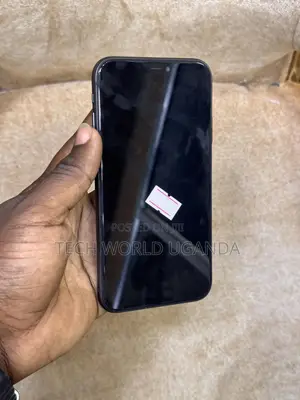 Apple iPhone 11 64 GB Black