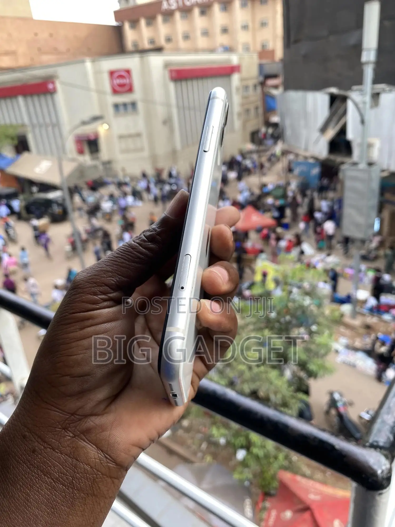 Apple iPhone 11 128 GB White