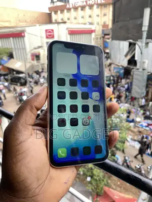 Apple iPhone 11 128 GB White