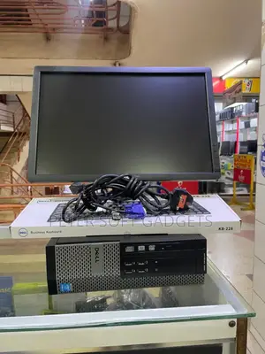 Desktop Computer Dell OptiPlex 3050 8GB Intel Core I5 HDD 500GB