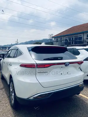 Toyota Harrier 2020 White
