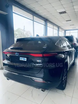 Toyota Harrier 2020 Black