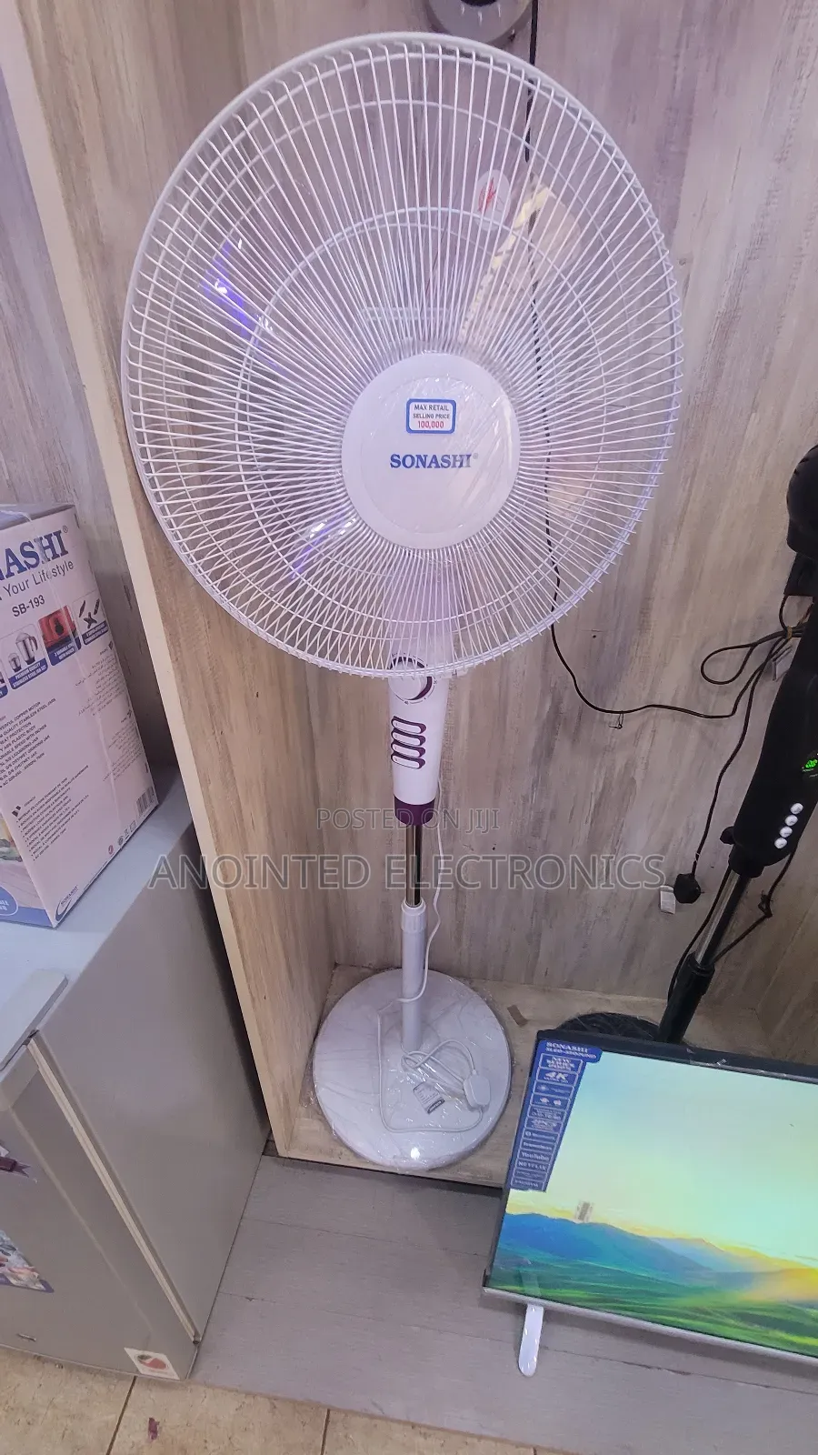 White Original Fan
