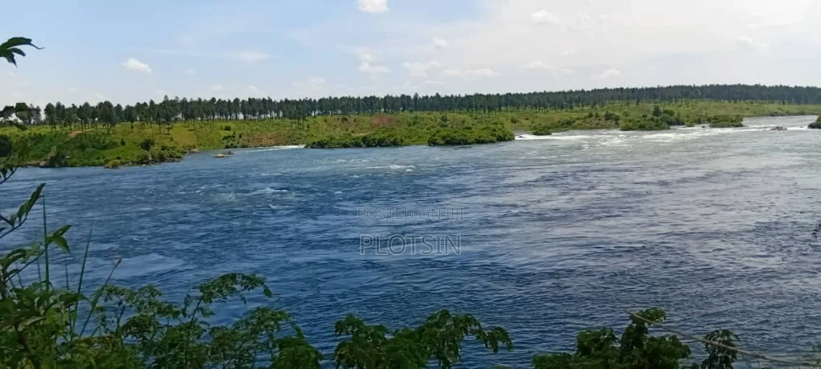 3 Acres Touching the River Nile,Kangulumira, Priced 190million Ugx.