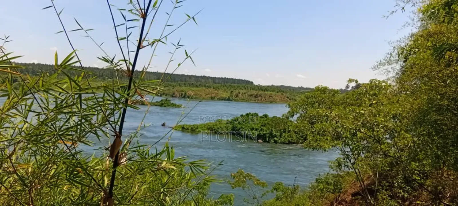 3 Acres Touching the River Nile,Kangulumira, Priced 190million Ugx.