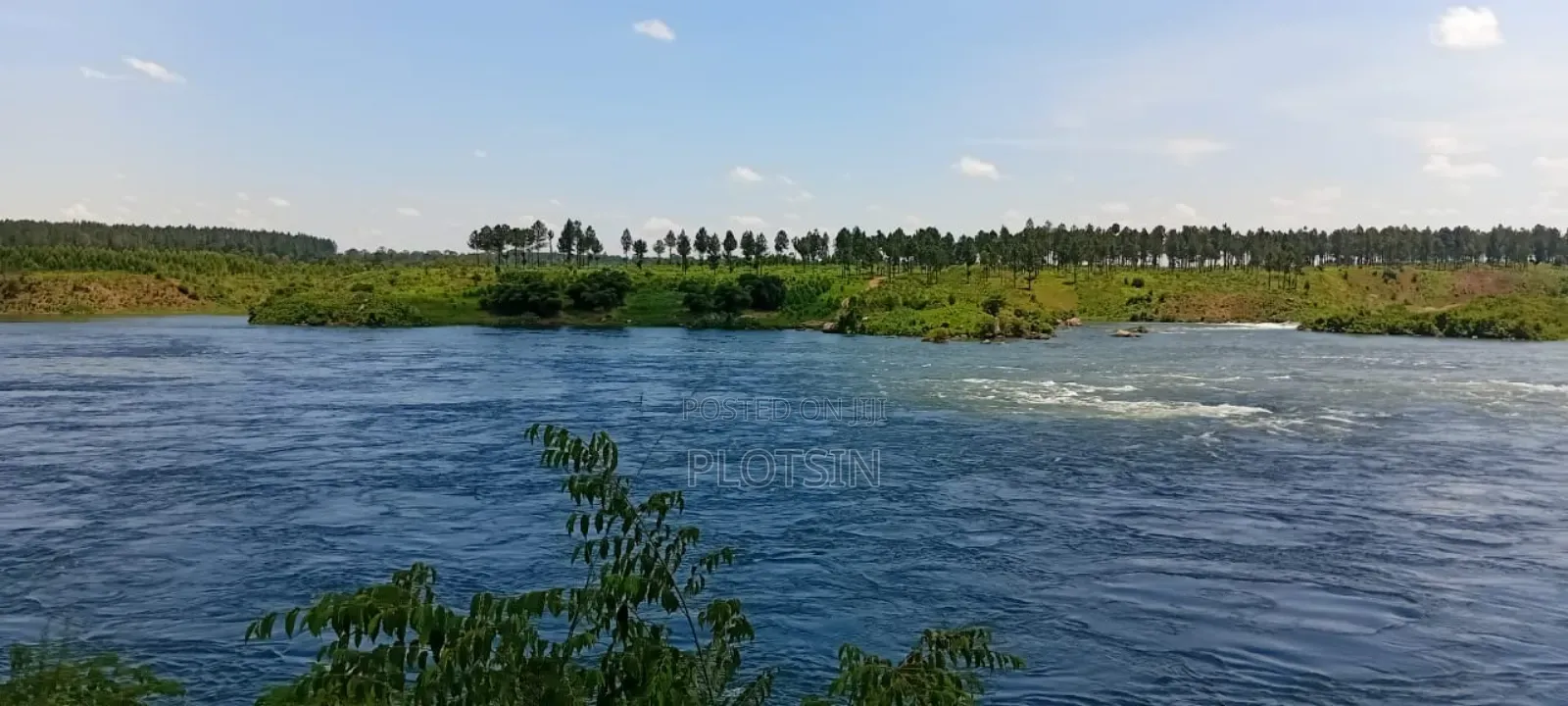 3 Acres Touching the River Nile,Kangulumira, Priced 190million Ugx.