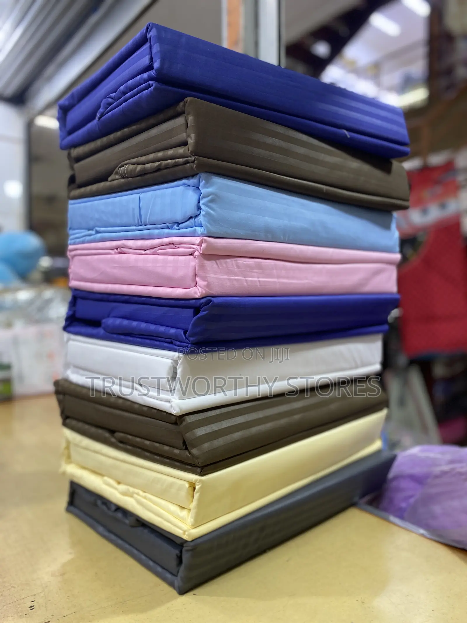 Egyptian Cotton Duvet Covers With 2pillowcases and 1 Bedsheet 6by6