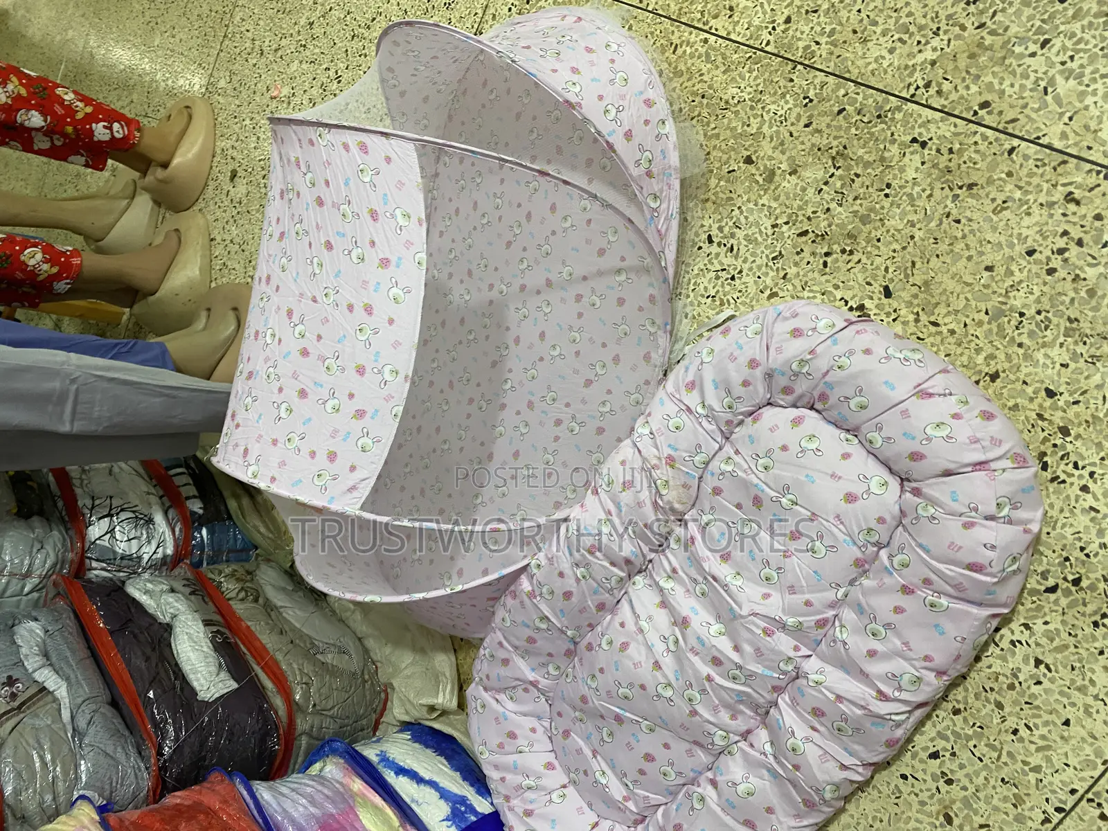 Angel Baby Net With Soft Mattress