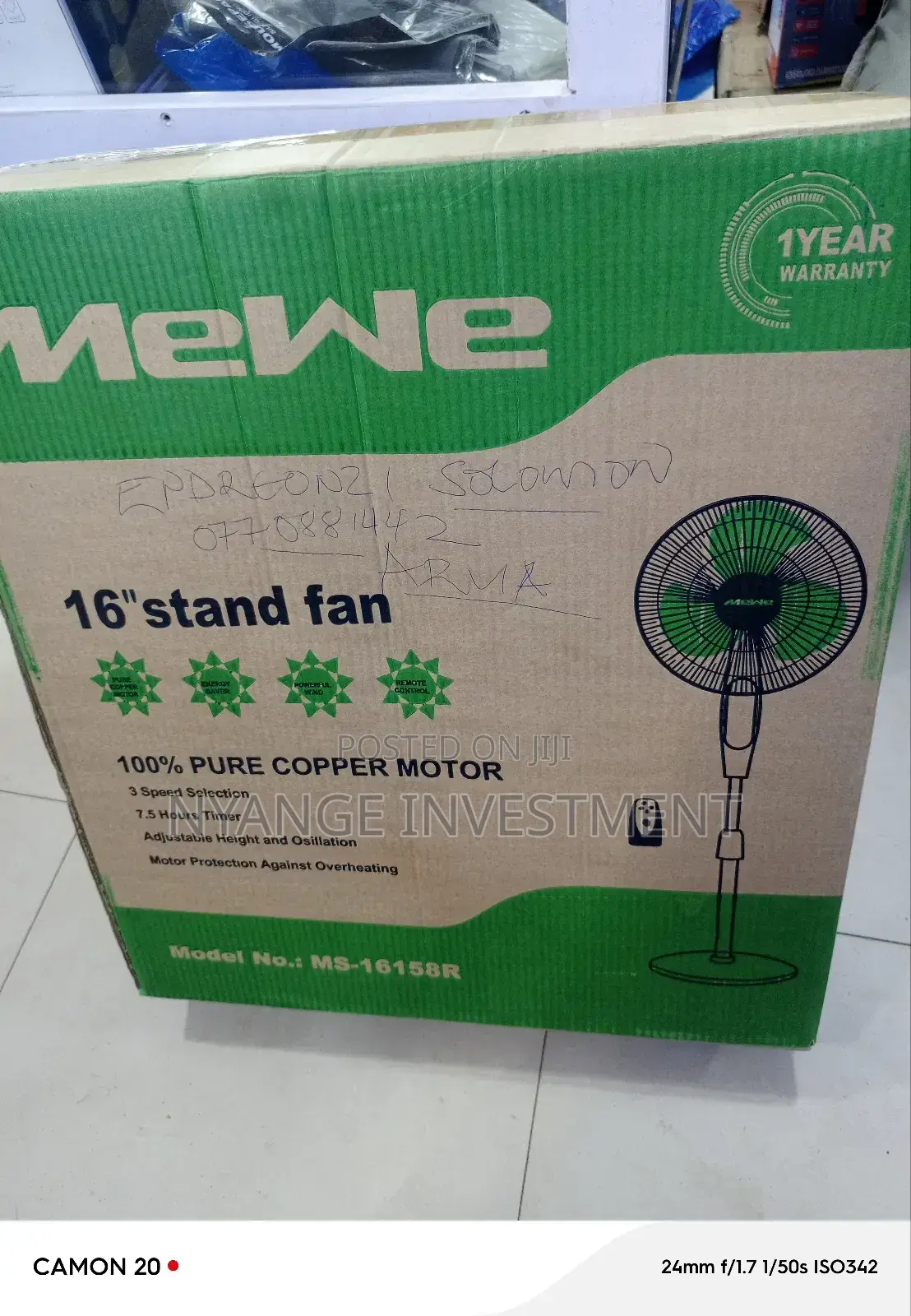 Me We Stand Fan With Remote
