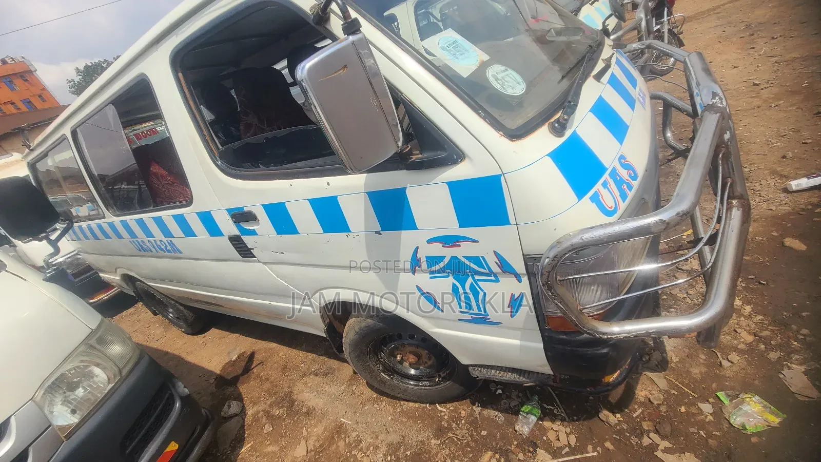Toyota HiAce 1993 White