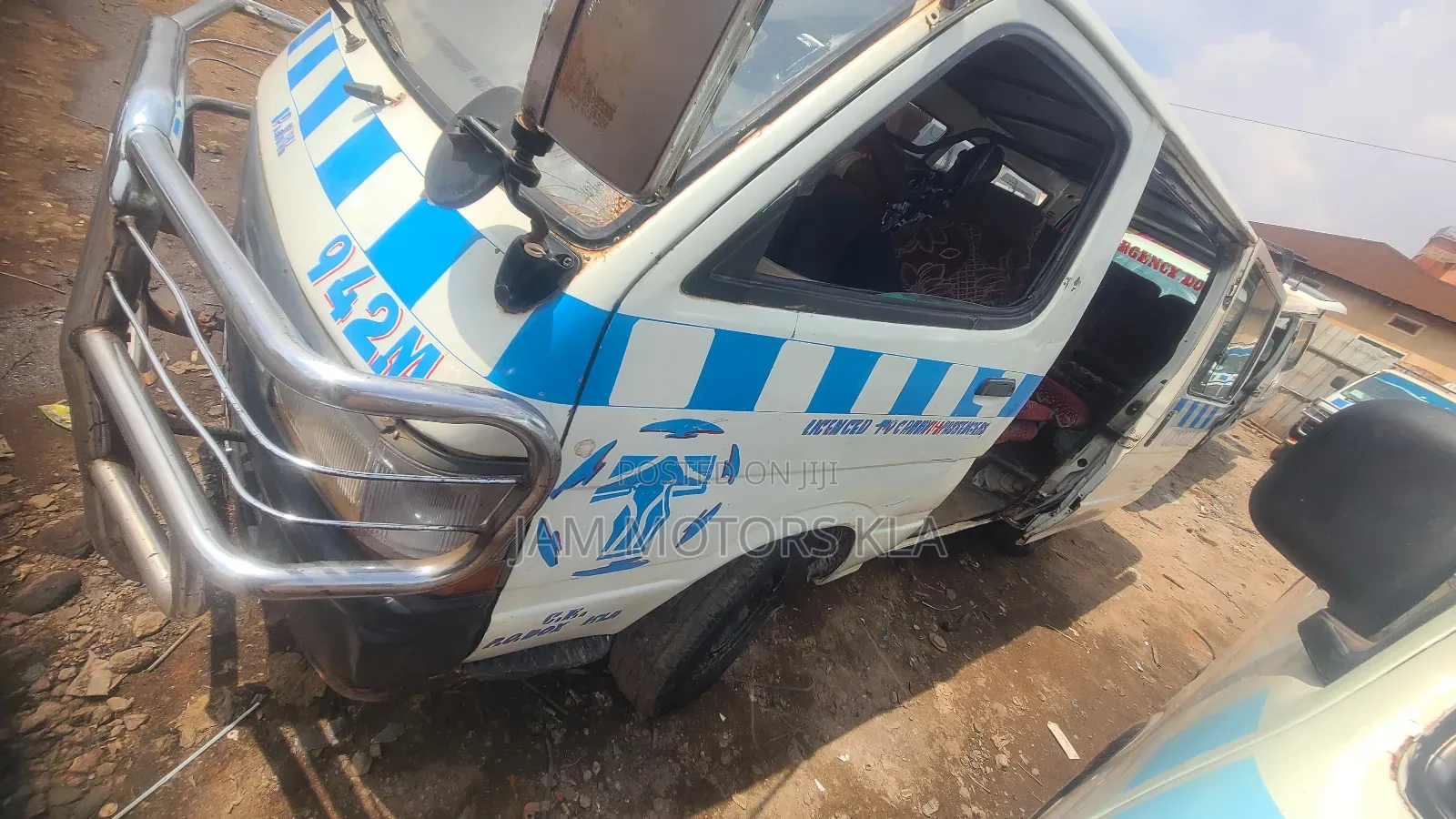 Toyota HiAce 1993 White