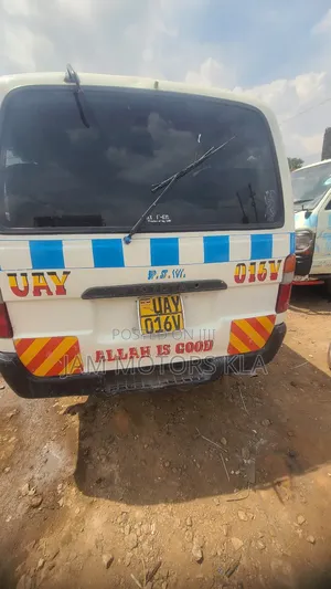 Toyota HiAce 1992 White