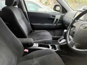 Toyota Rush 1.5 AWD 2010 Green