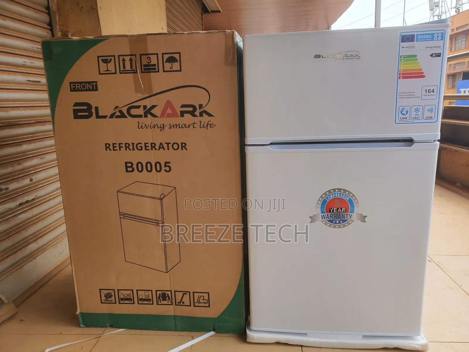 Blackark 130l Fridge