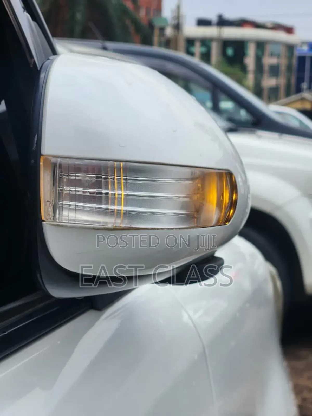 Toyota Corolla Rumion Hatchback 1.5 FWD 2012 White