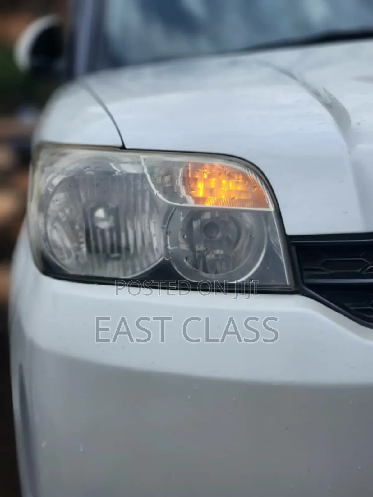 Toyota Corolla Rumion Hatchback 1.5 FWD 2012 White