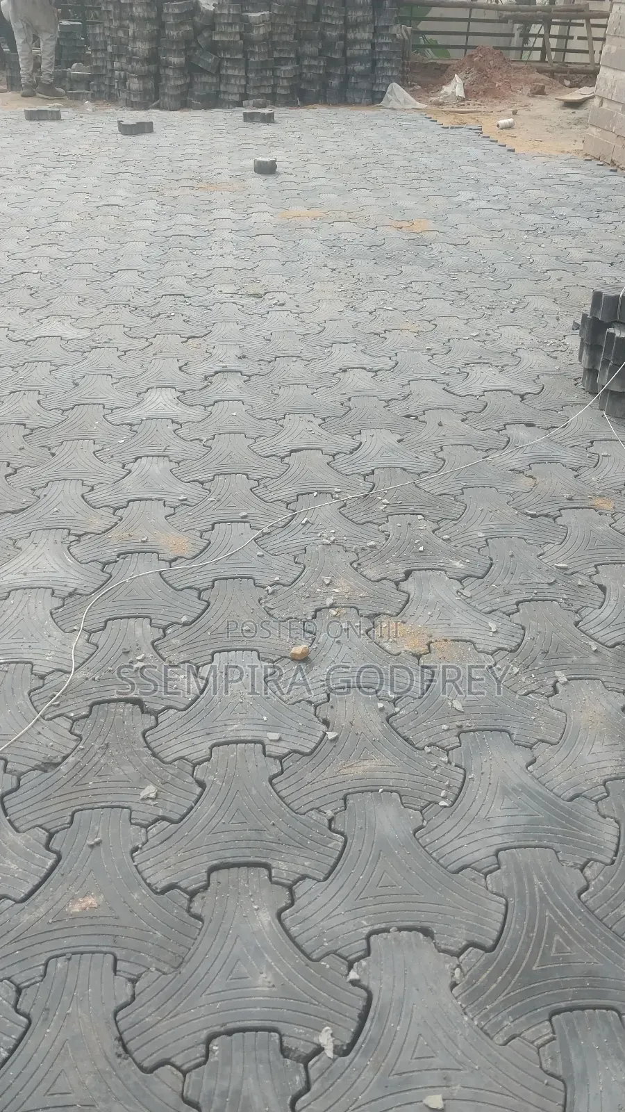 New Advanced Proffetional Installer for Pavers at Only 7000perqm