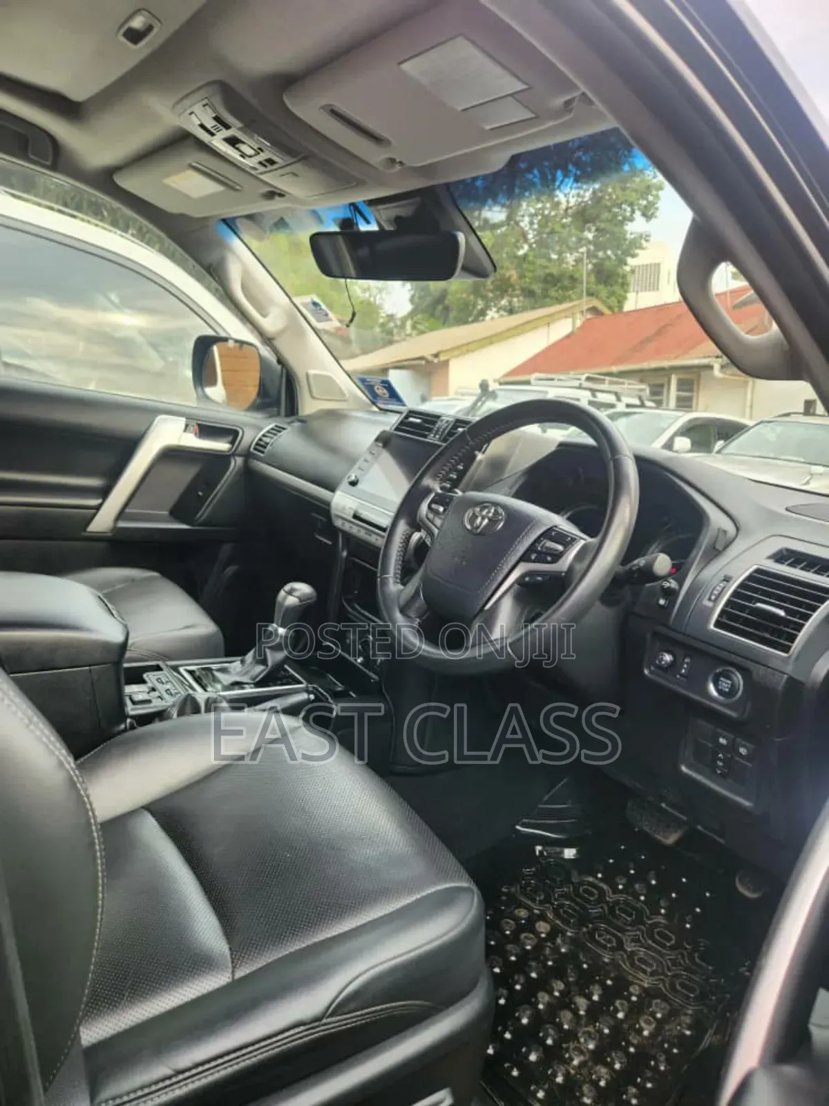 Toyota Land Cruiser Prado 2.8 2020 Black