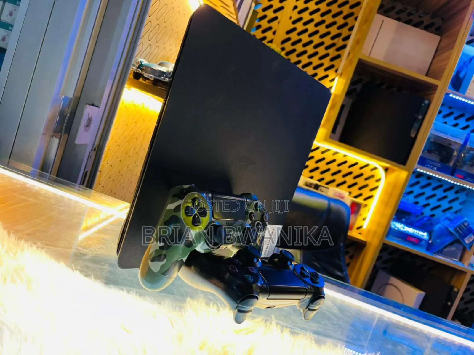 Ps4 Slim With 9games 2pads