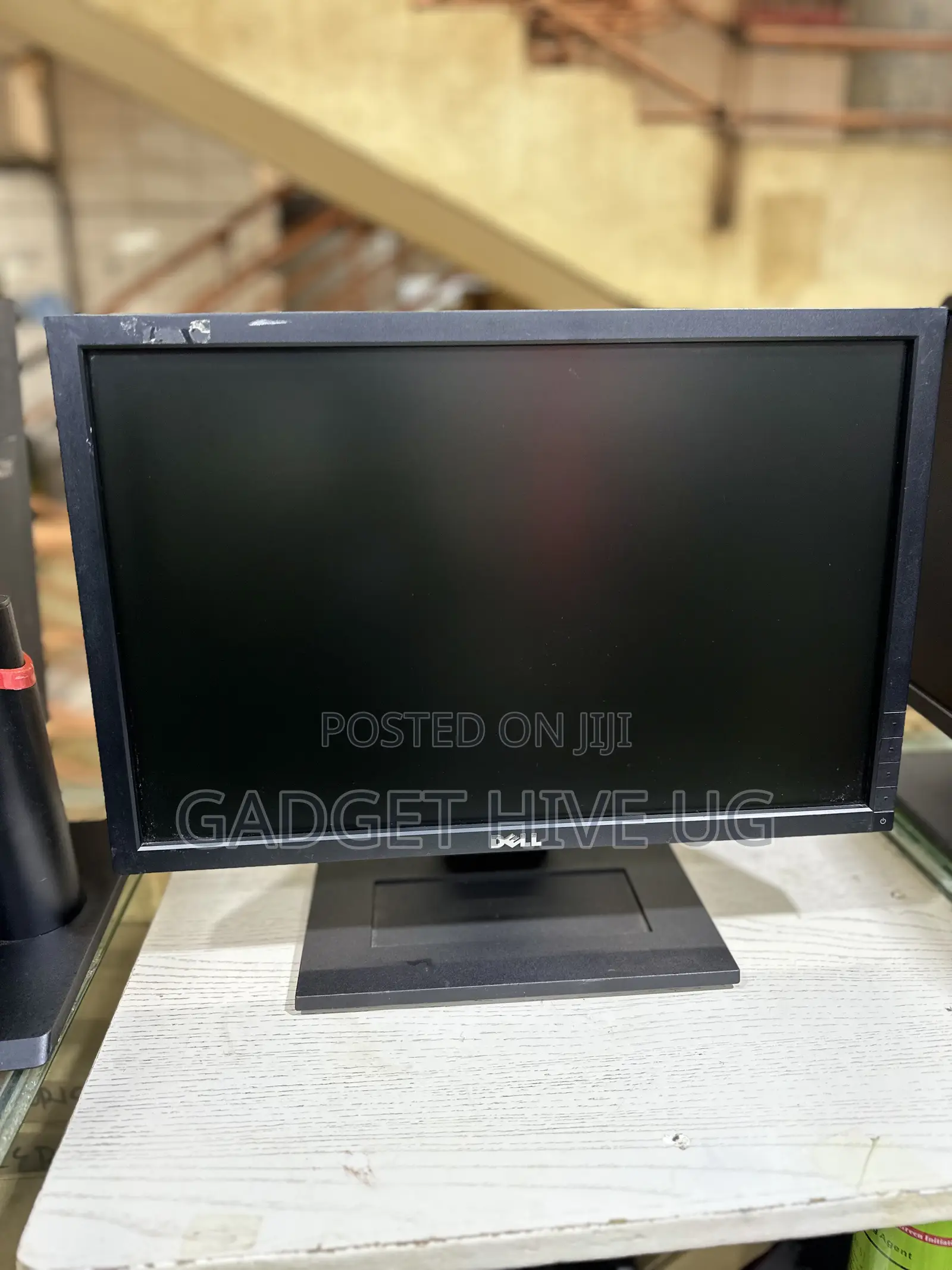 19” Wide Monitor