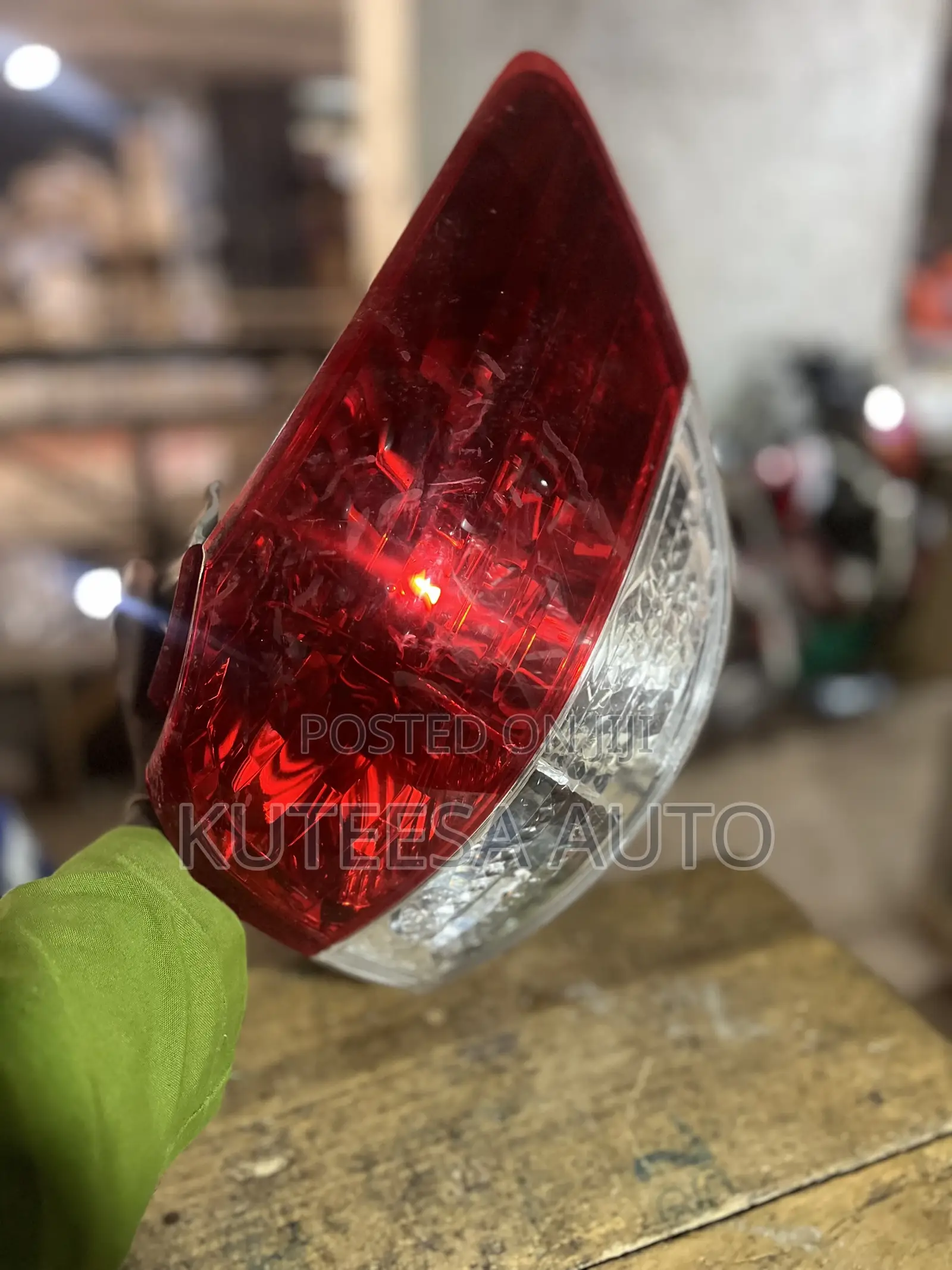 Wish 2010 Backlight (Rear Light)