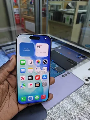 Apple iPhone 16 Pro 128 GB Gold