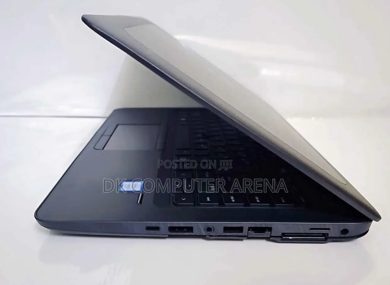 Laptop HP ZBook Studio 8GB Intel Core I5 HDD 500GB