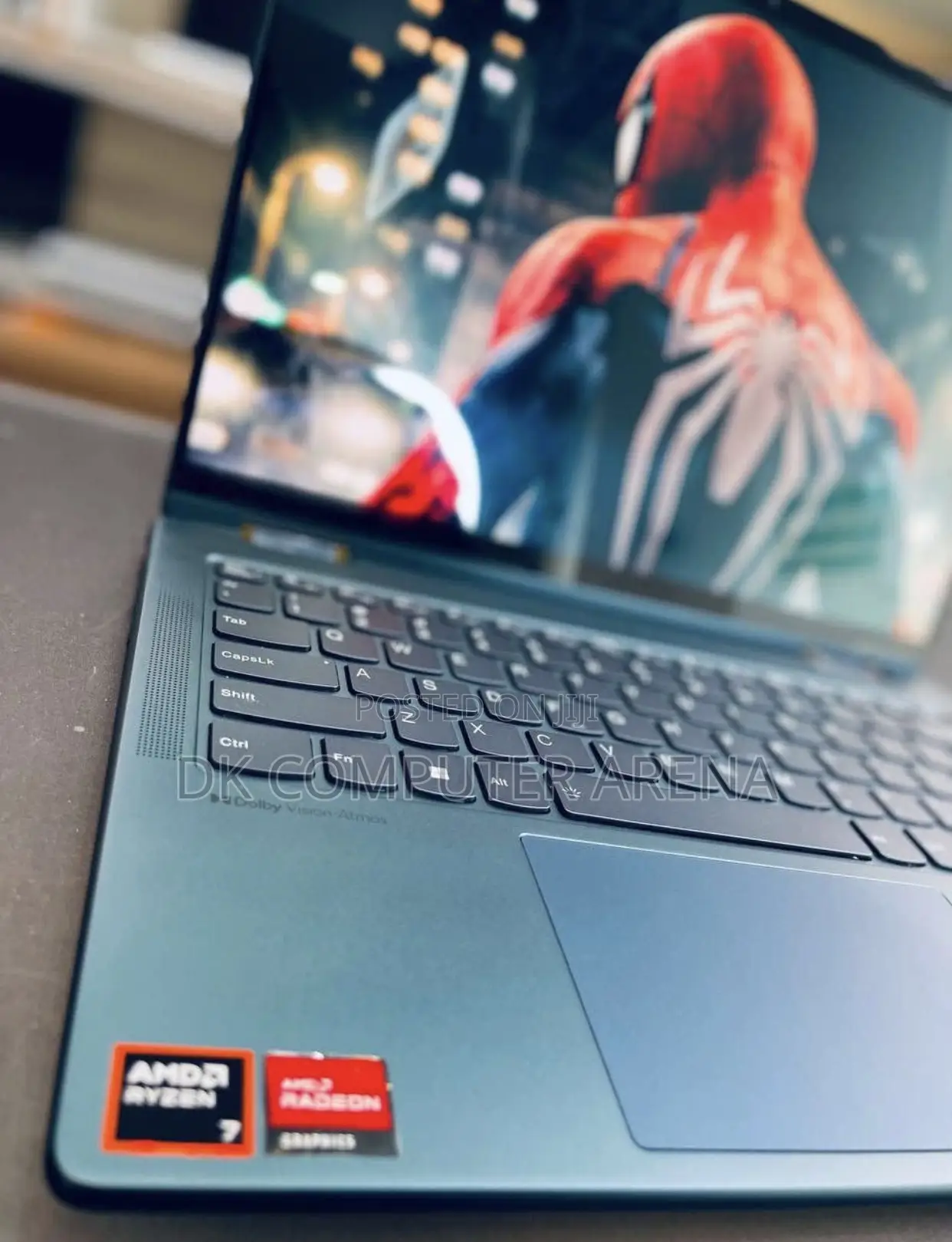 Laptop Lenovo Yoga 710 16GB AMD Ryzen 7 SSHD (Hybrid) 512GB