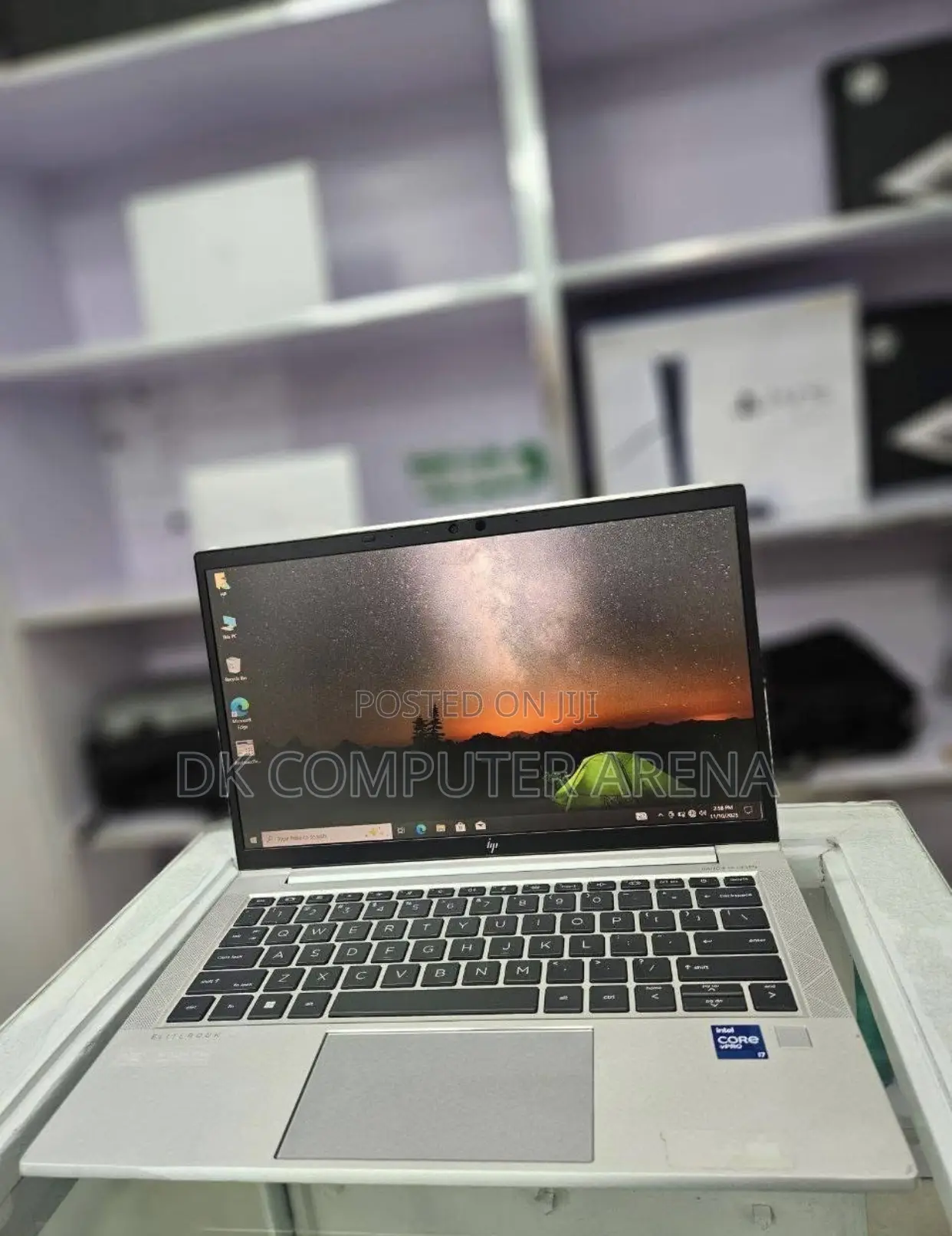 Laptop HP EliteBook 830 G8 16GB Intel Core I7 HDD+SSD 512GB