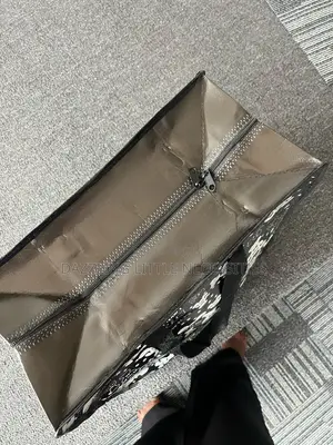 You Yi Zuo Shopping Bag
