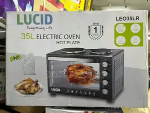 Lucid Leo35lr Electric Oven With a Hot Plate.