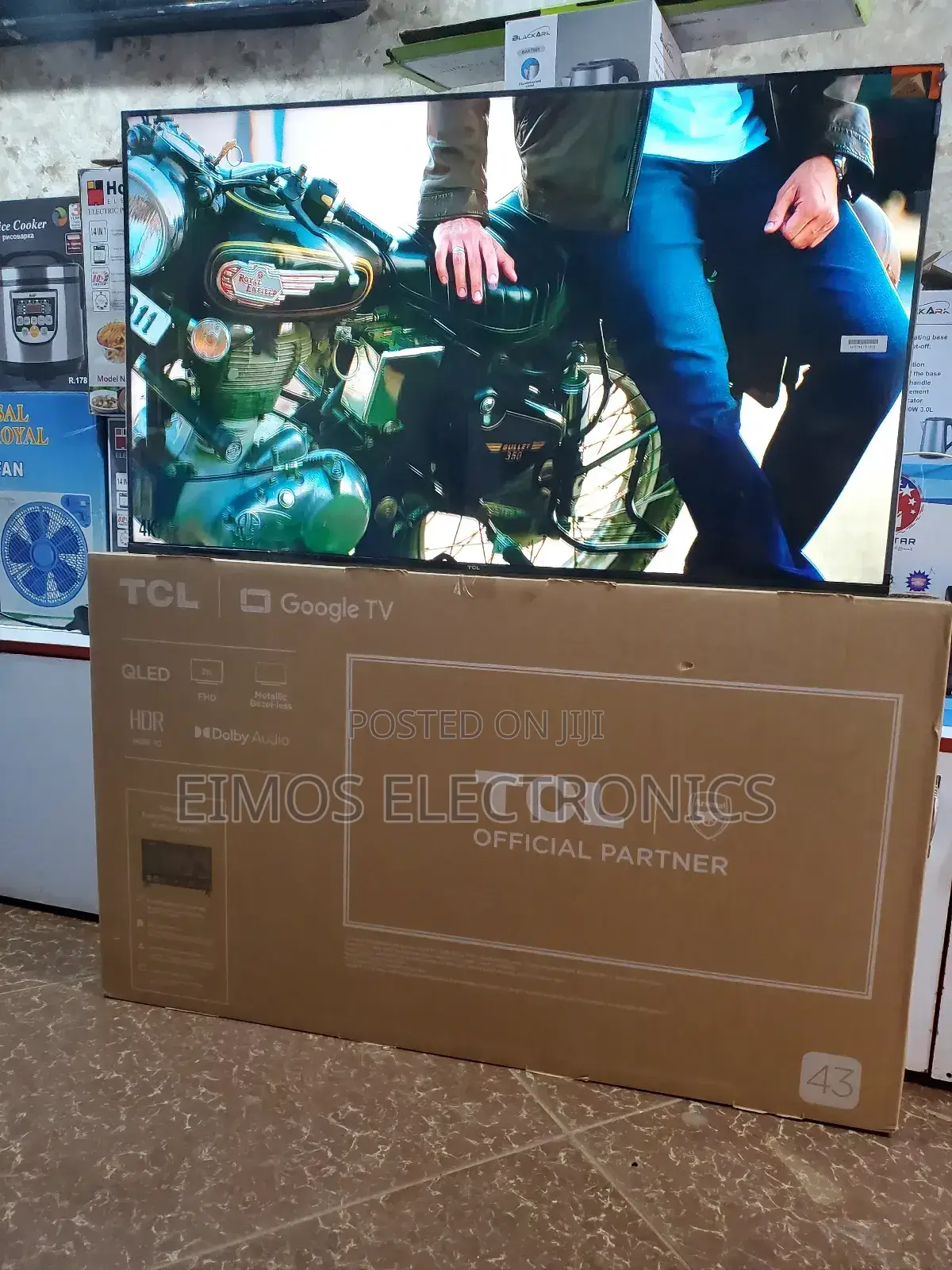 43" TCL Smart Tv- Perfect for Home Entertainment