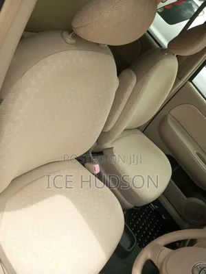 Toyota Sienta 2009 Ivory