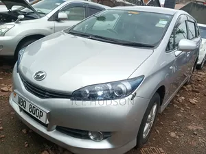 Toyota Wish 2012 Ivory