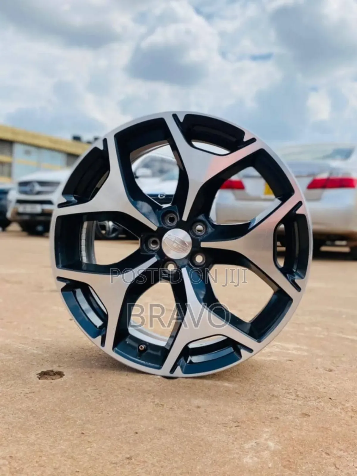 Rims Size 18 Original for Subaru Forester.
