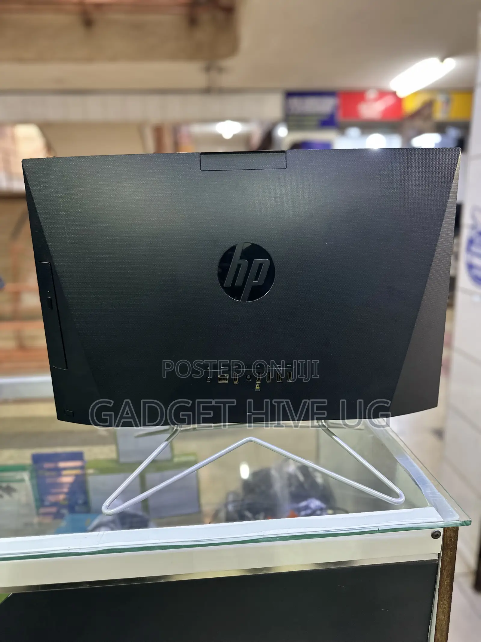 Desktop Computer HP 200 G4 All-in-One 8GB Intel Core I3 SSD 256GB