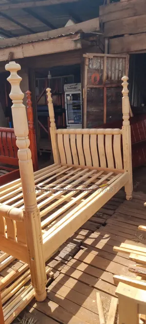 Long Pole Modern Bed
