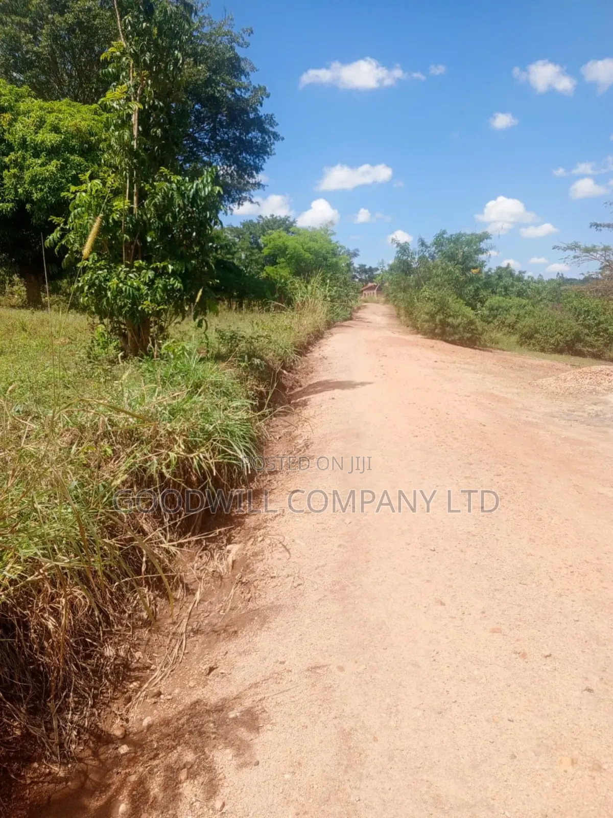 1.35 Acres of Land in Kiziri Kiwenda Gayaza Road