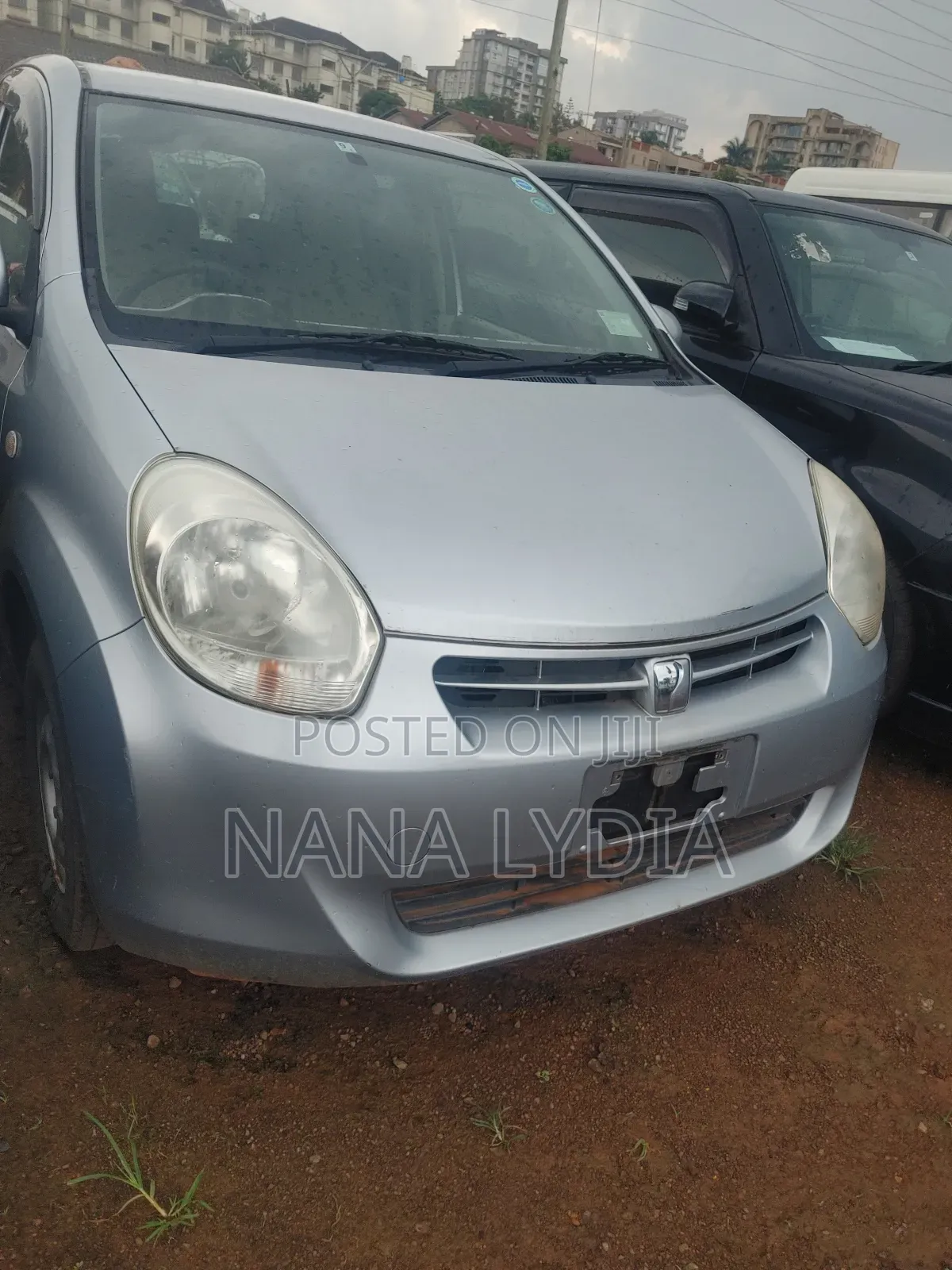 Toyota Passo 2010 Silver