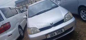 Toyota Platz 1.5 FWD 2004 Silver