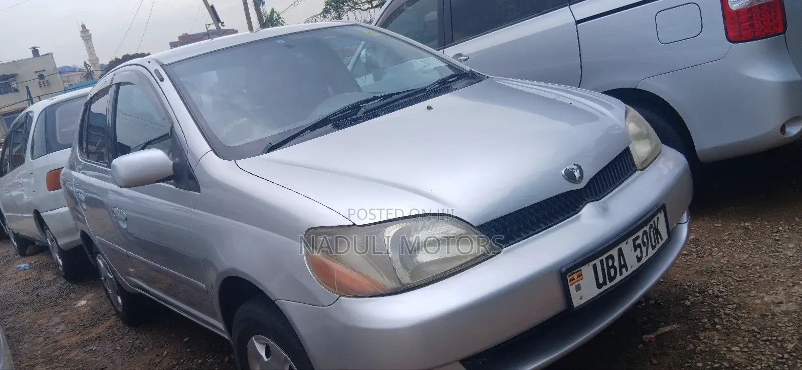 Toyota Platz 1.5 FWD 2004 Silver