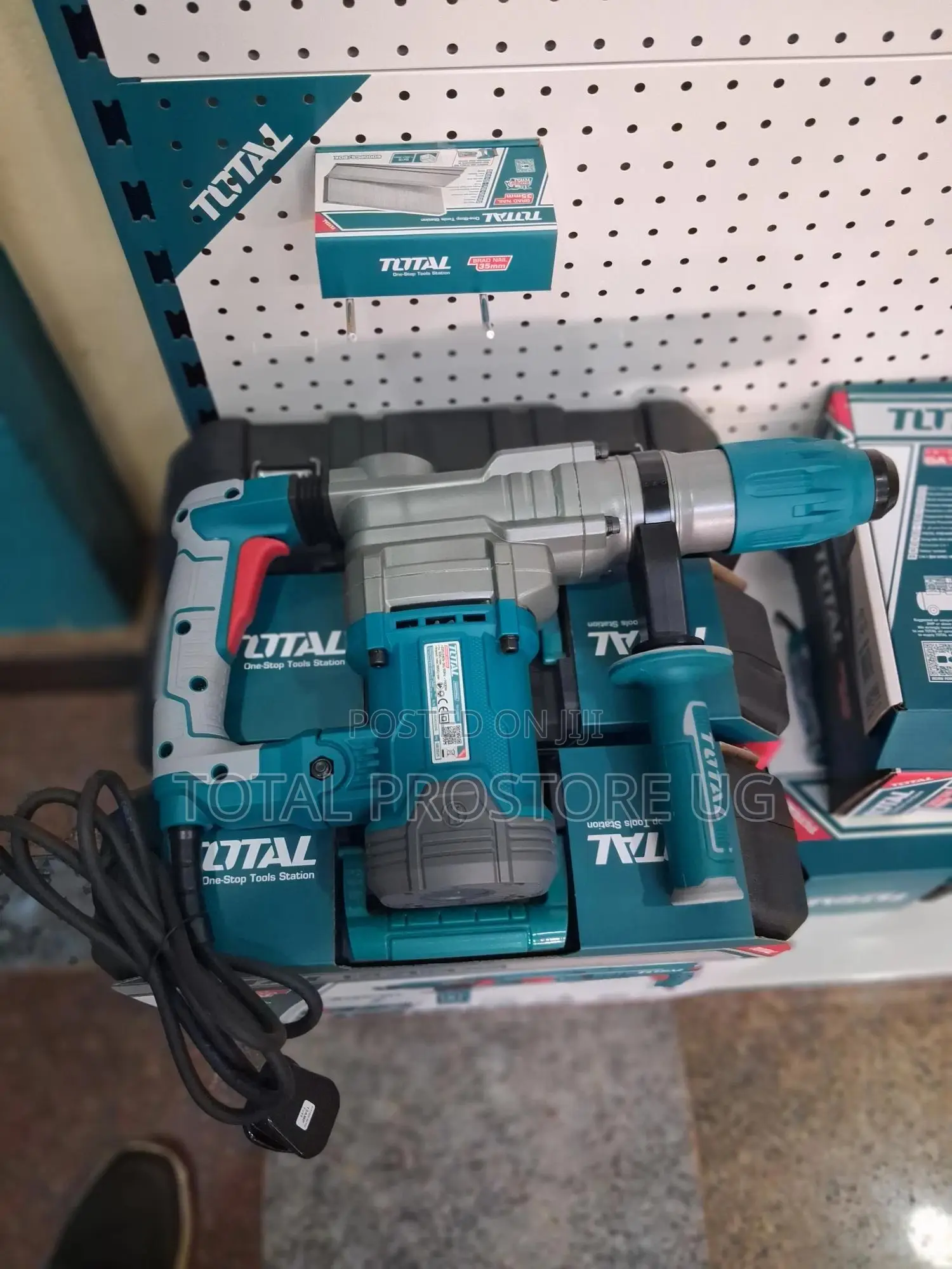 Rotary Hammer 1600w 40mm (Total)