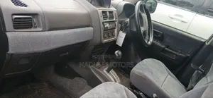Mitsubishi Pajero IO 2000 Blue