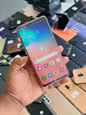 Samsung Galaxy S10 Plus 128 GB Black