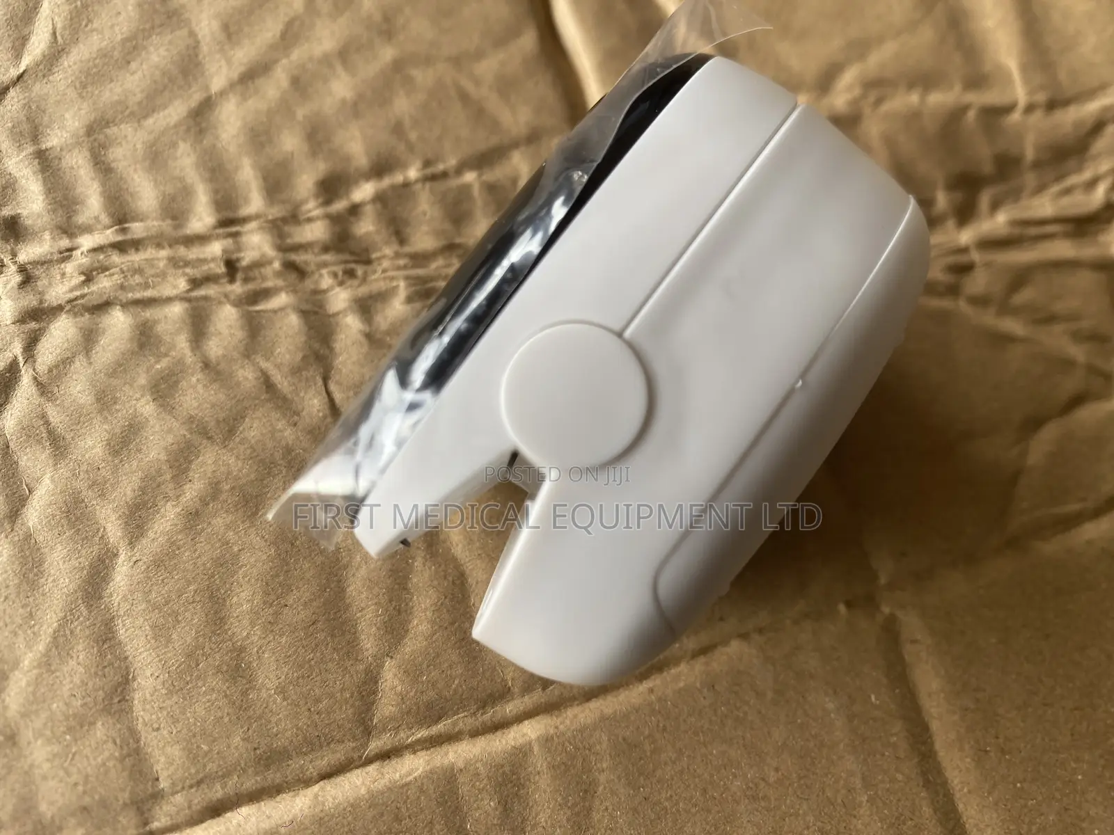 High Precision Finger Pulse Oximeter - Adult