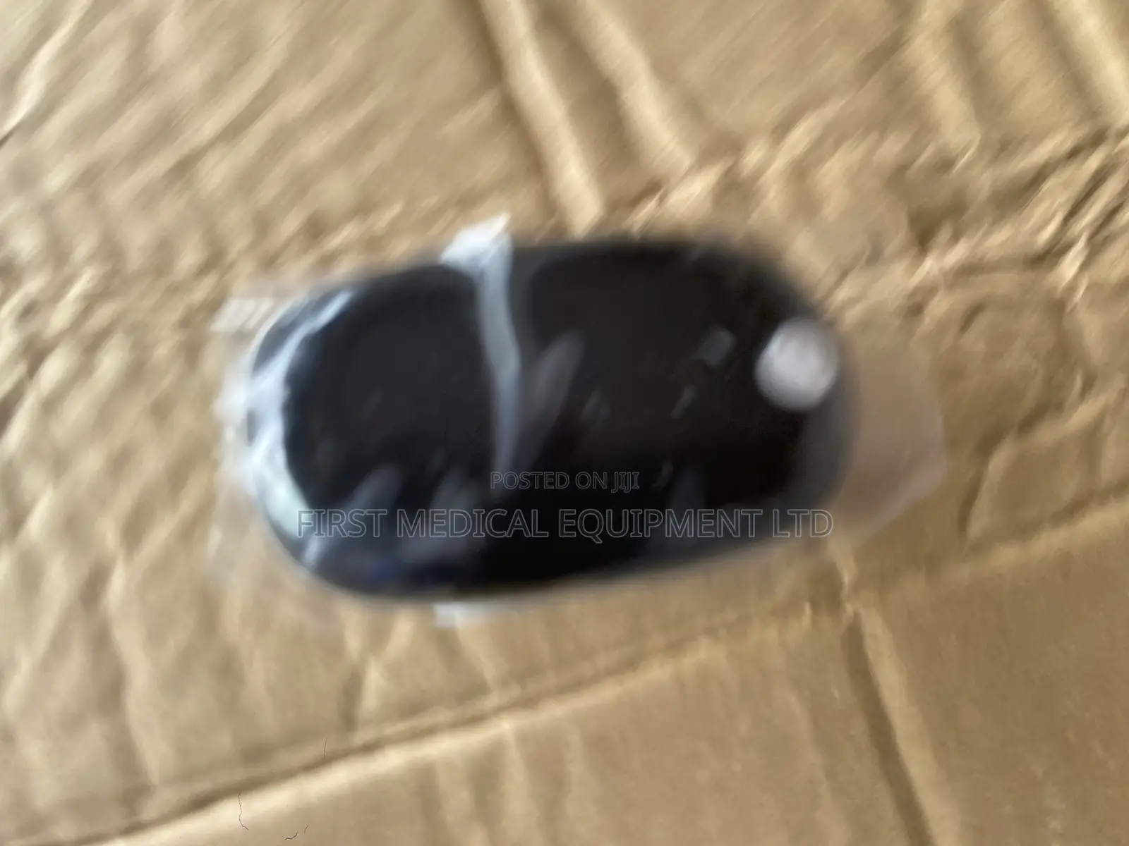 High Precision Finger Pulse Oximeter - Adult