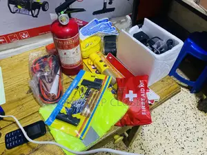 Saftey Car Kit With Fire Extinguisher, Tire Inflator,First Aid Kit