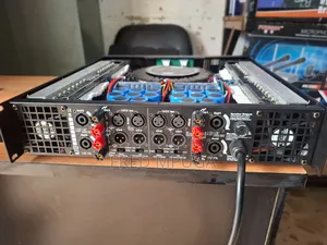 Four Channel Power Amplifier