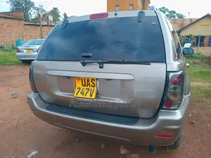 Jeep Grand Cherokee 2006 Gold