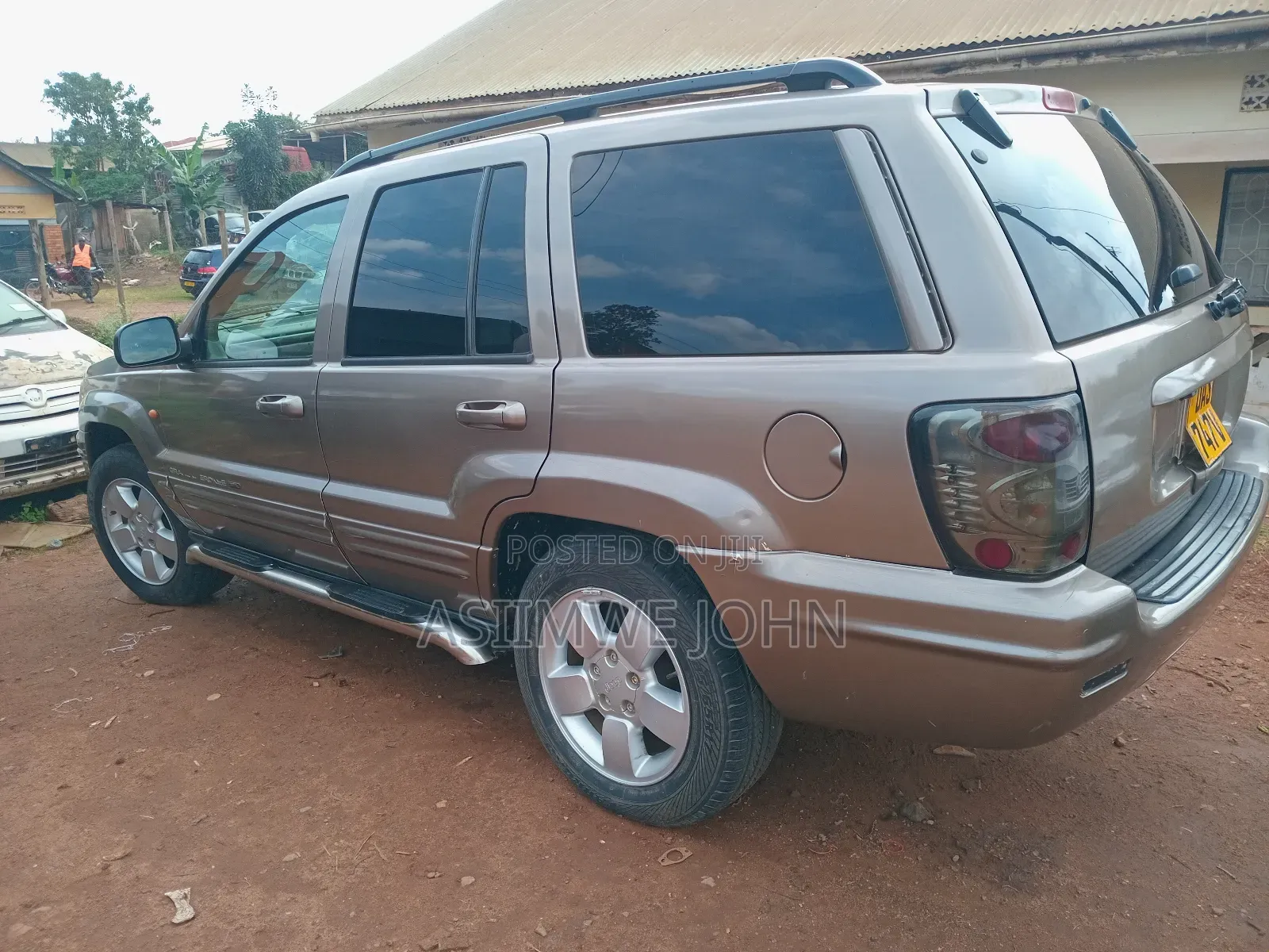 Jeep Grand Cherokee 2006 Gold